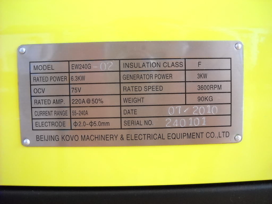 KOVO GASOLINE WELDER GENERATOR EW240G 90 KG Peso para requisitos de solda de tubulação