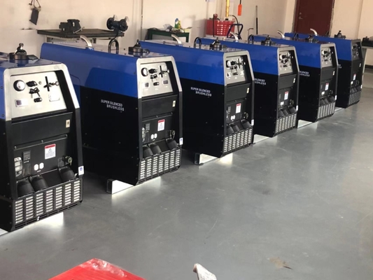 Soldadura com KOVO Diesel Dual Holder Permanent Magnet Welder Generator DC600A DGW500 a 85V de Tensão de Saída